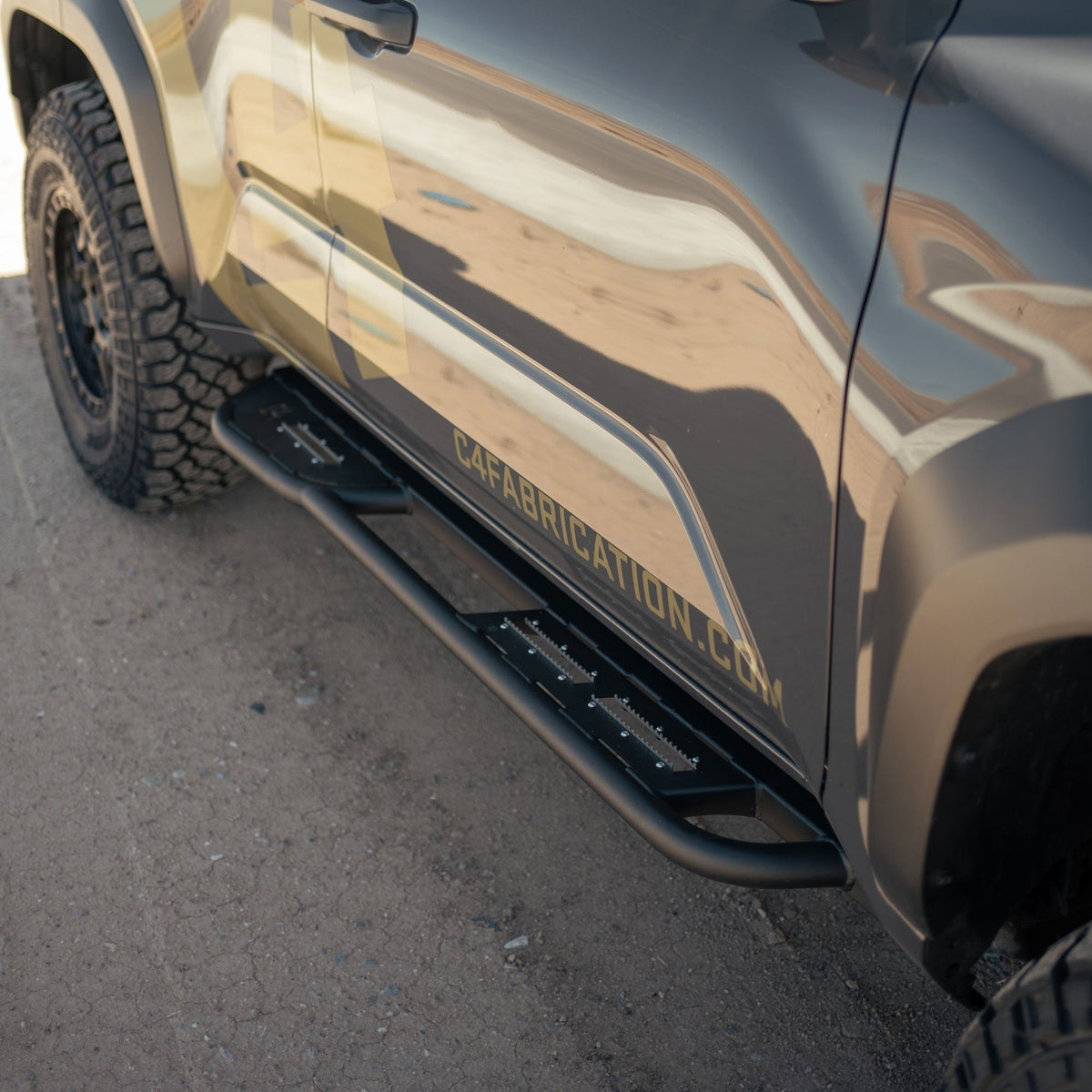 2025+ Toyota 4Runner Rock Slider Steps