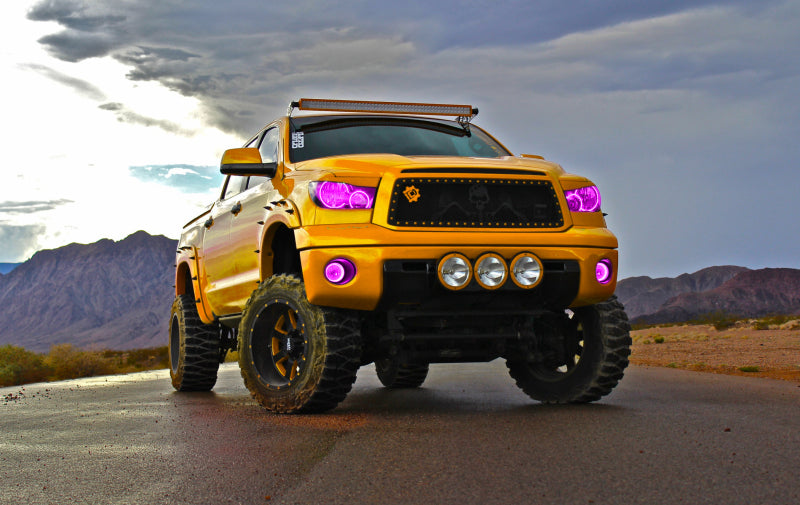 Oracle 07-11 Toyota Tundra Pre-Assembled Headlights - Black Housing - ColorSHIFT