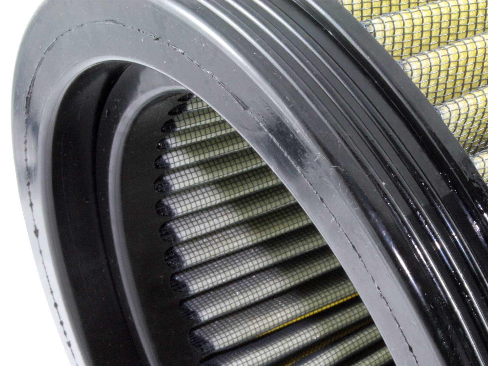Magnum Flow OE Replacement Air Filter w/ Pro Guard 7 Media GM Diesel Trucks 06-10 V8-6.6L (td) Lbz/Lmm aFe Power