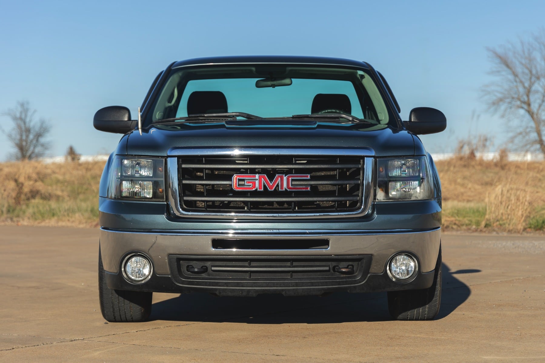 2 Inch Lowering Kit 4 Inch Rear Lowering Alum/Stamped Knuckle Silverado/Sierra 1500 (14-18) Rough Country