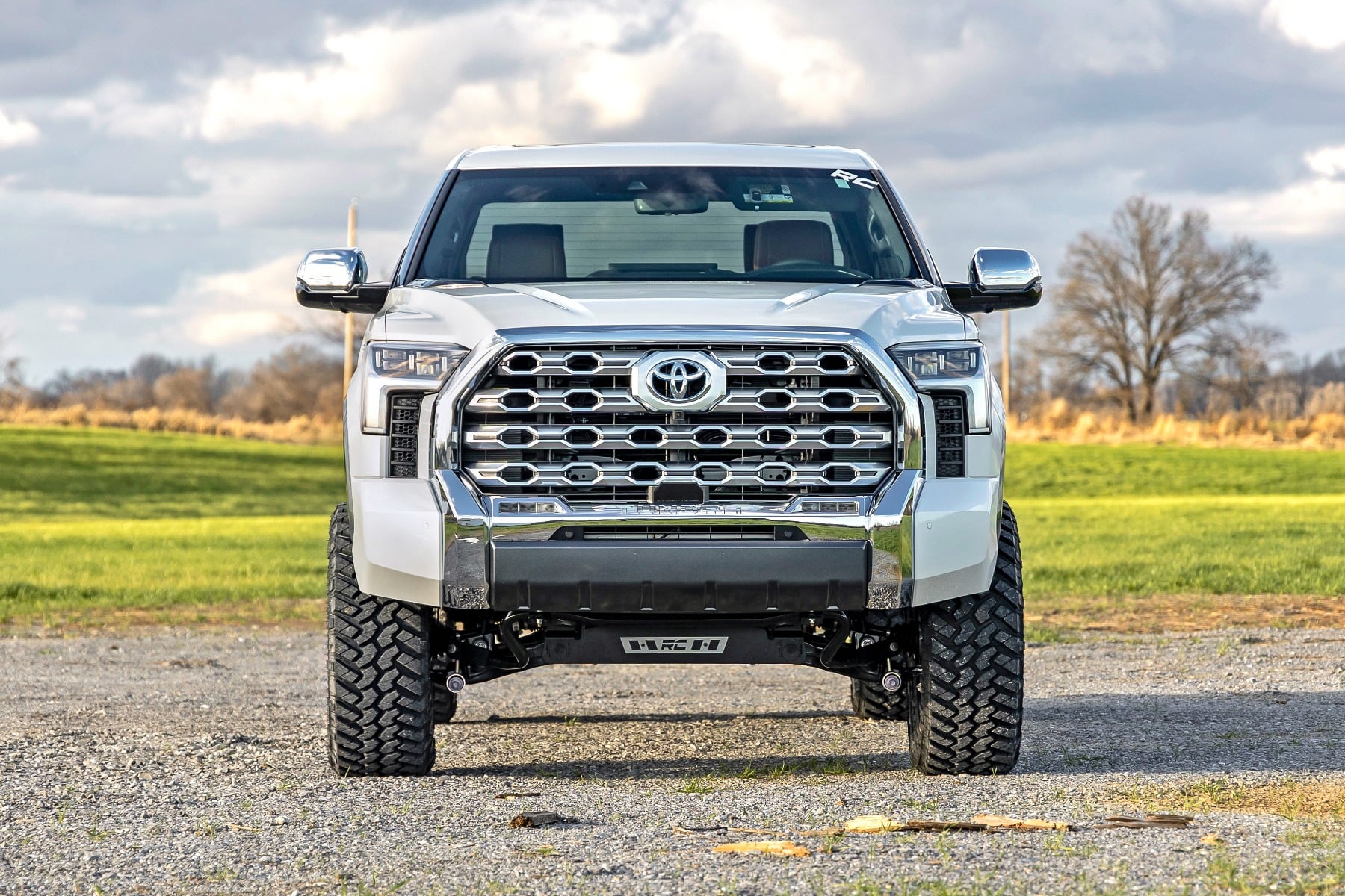 6 Inch Lift Kit OE Air Ride Toyota Tundra 4WD (2022-2026) Rough Country