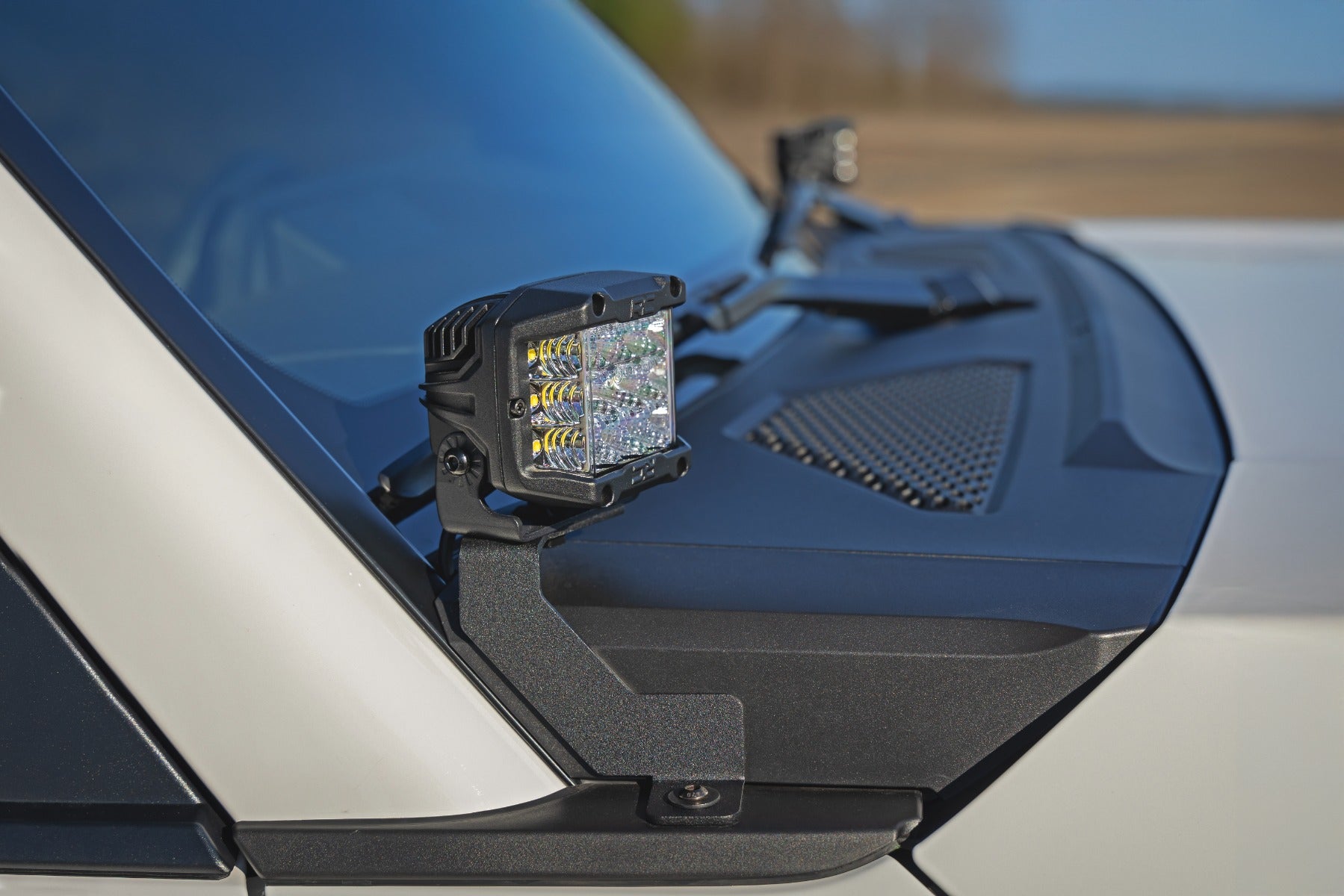 LED Light Kit Ditch Mount 3 Inch OSRAM Wide Toyota Land Cruiser (24-26) Rough Country