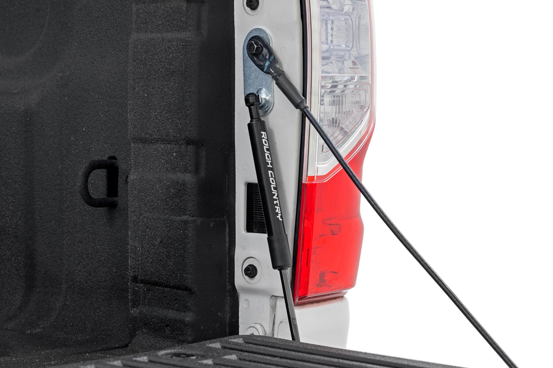 Tailgate Assist Nissan Titan 2WD/4WD (2017-2024) Rough Country