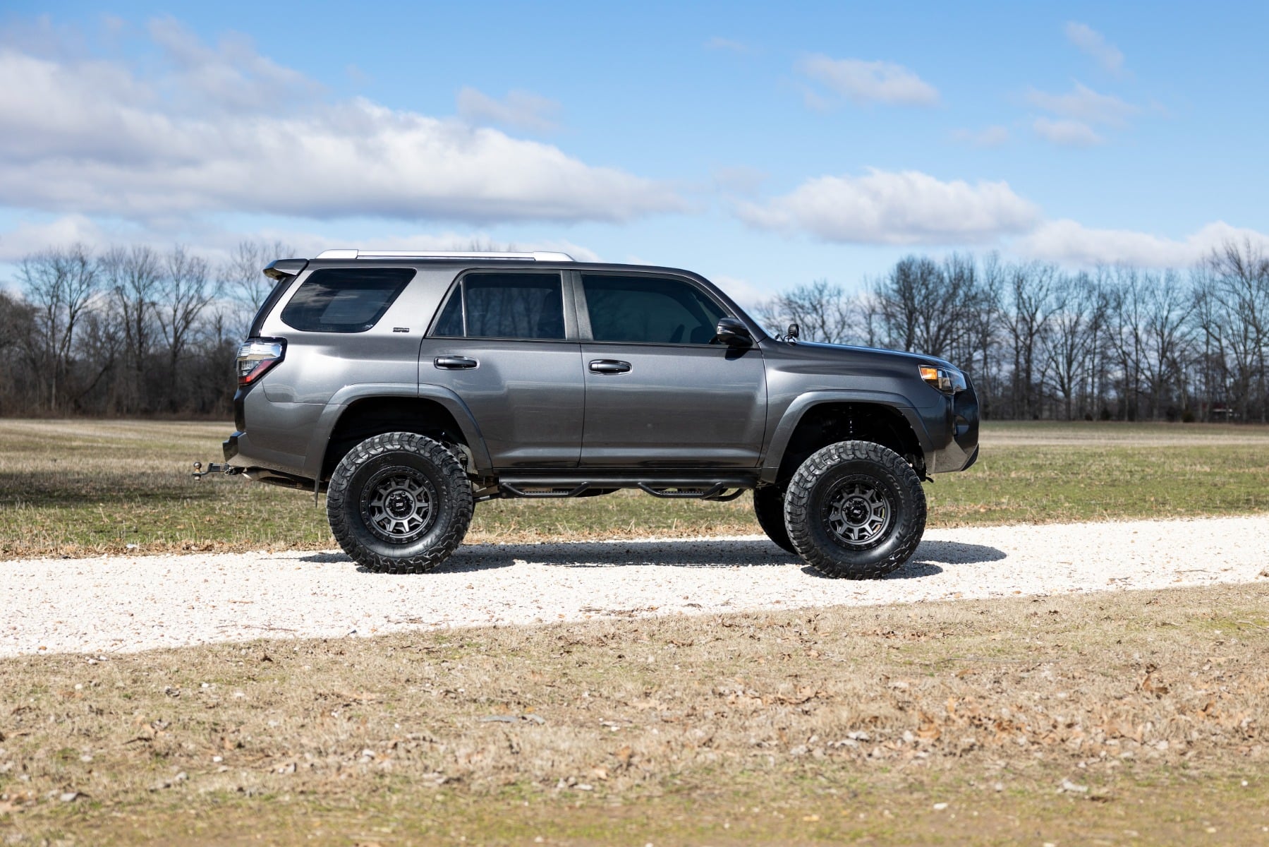 6 Inch Lift Kit N3 Struts Toyota 4Runner 2WD/4WD (2015-2020) Rough Country