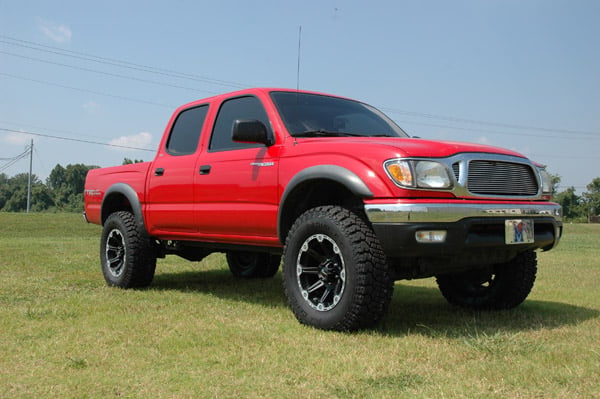 2.5 Inch Lift Kit Toyota Tacoma 2WD/4WD (1995-2004) Rough Country