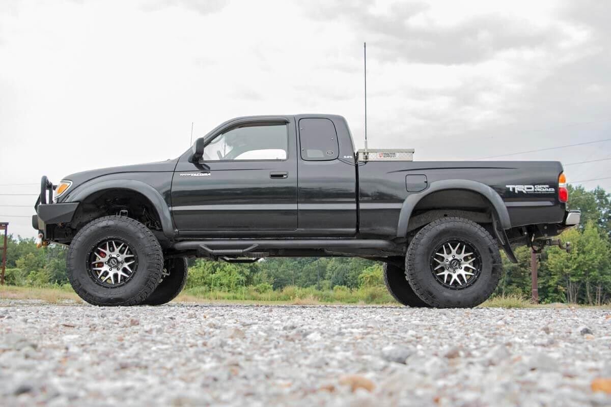 6 Inch Lift Kit Toyota Tacoma 2WD/4WD (1995-2004) Rough Country