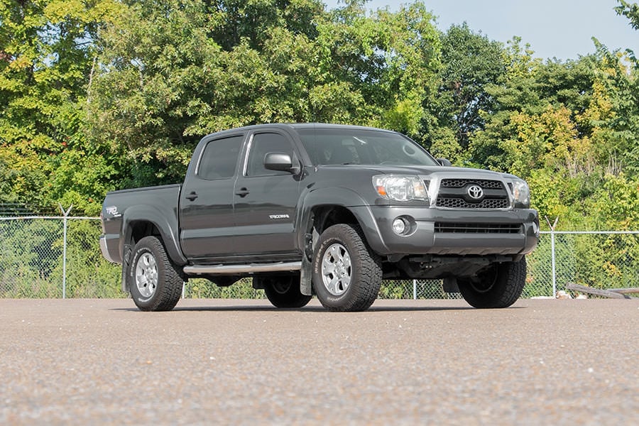 2 Inch leveling Kit Aluminum Toyota Tacoma 2WD/4WD (2005-2023) Rough Country