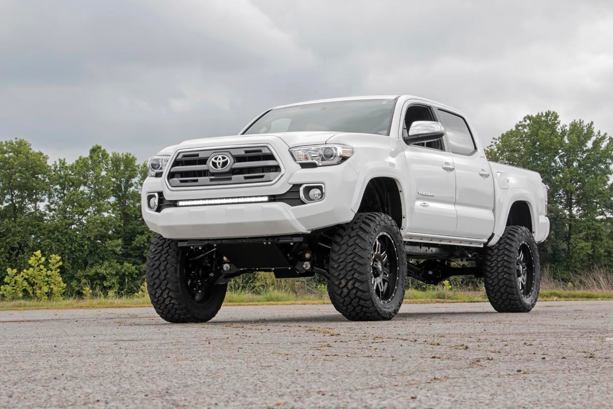 6 Inch Lift Kit Toyota Tacoma 2WD/4WD (2005-2015) Rough Country