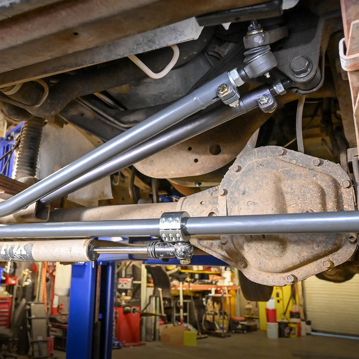 Synergy Manufacturing Adjustable Front Track Bar 99-04 Ford Superduty F-250/F-350