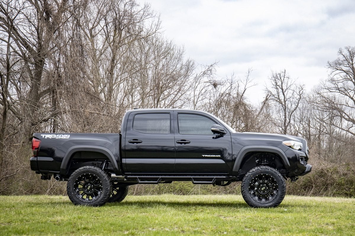 6 Inch Lift Kit N3 Struts Toyota Tacoma 2WD/4WD (2016-2023) Rough Country