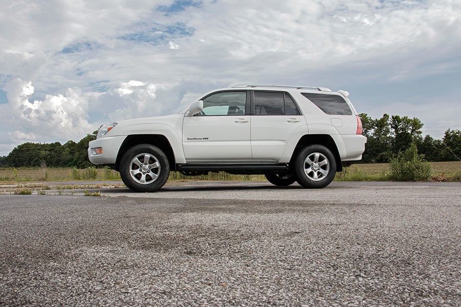 2 Inch Lift Kit Toyota 4Runner 4WD (2003-2009) Rough Country