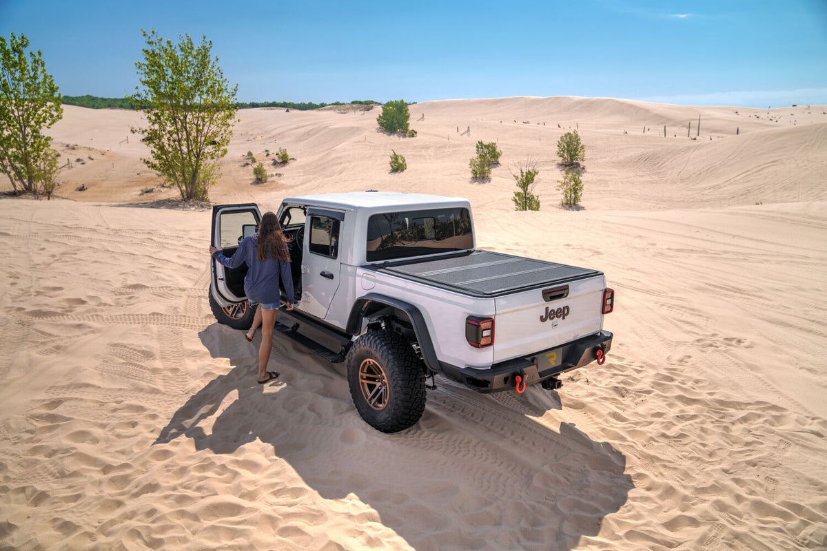 PowerStep XL Electric Boards For 2020-2026 Jeep Gladiator AMP Research