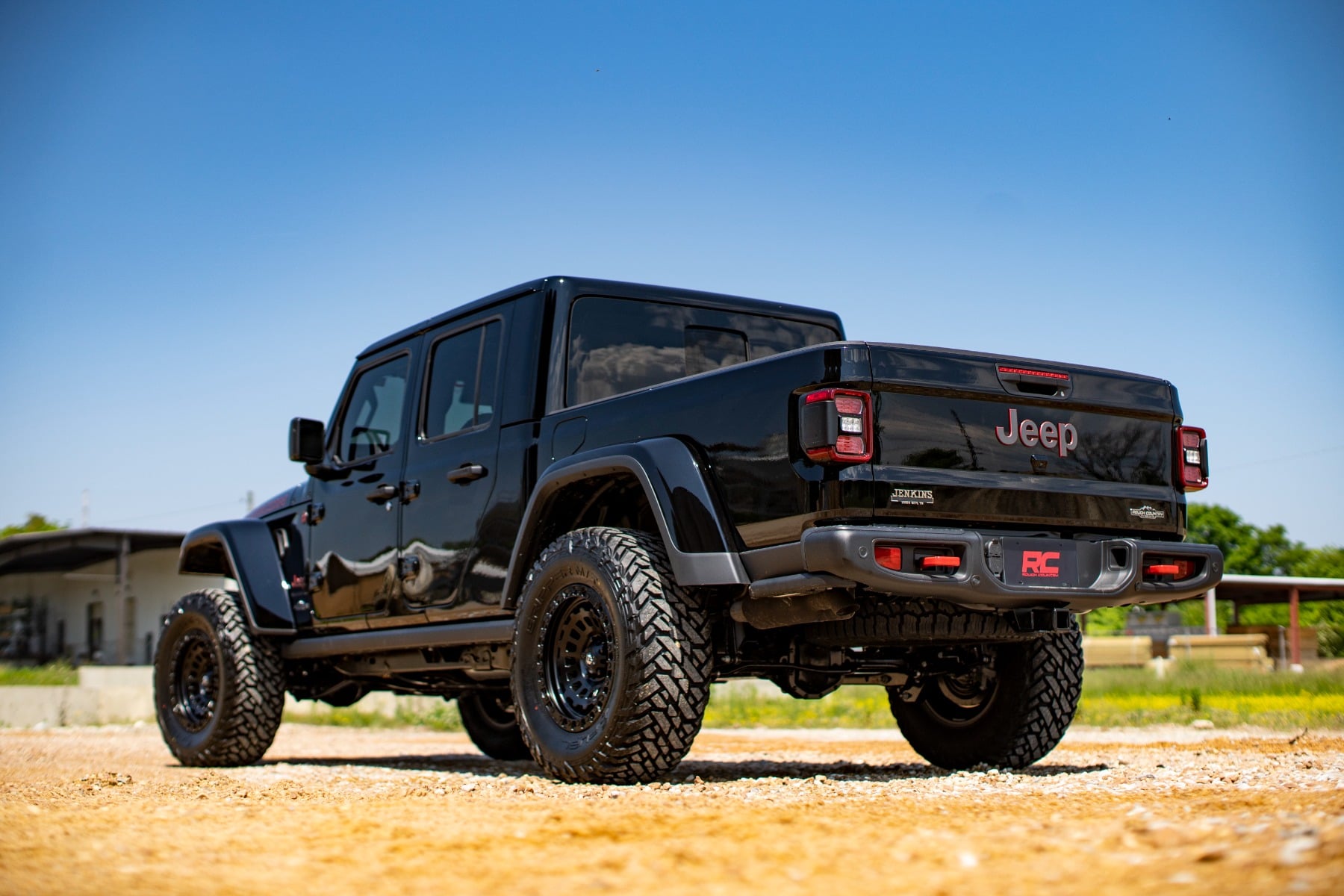 2.5 Inch Leveling Kits Springs V2 Jeep Gladiator JT 4WD (2024-2025) Rough Country