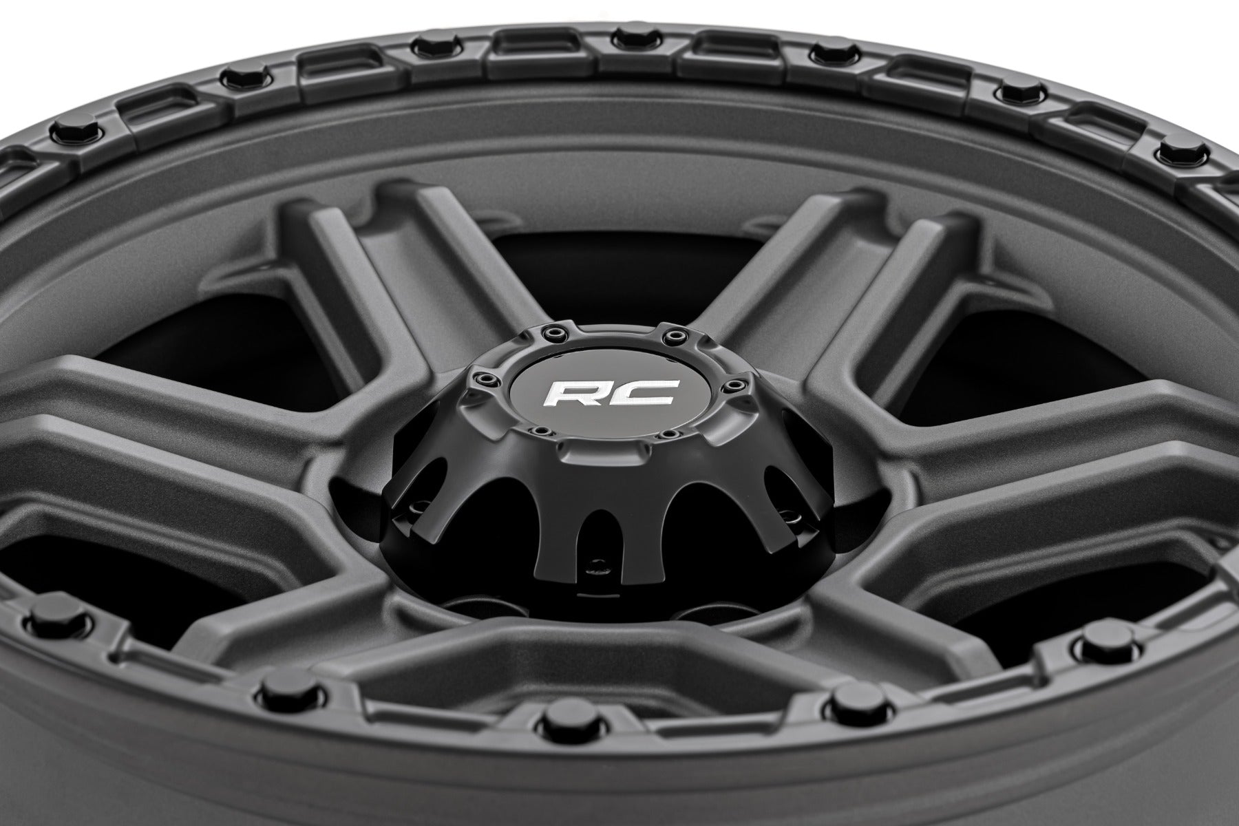 79 Series Wheel One-Piece Gunmetal Gray w/Black Ring 17x8.5 6x5.5 0mm Rough Country