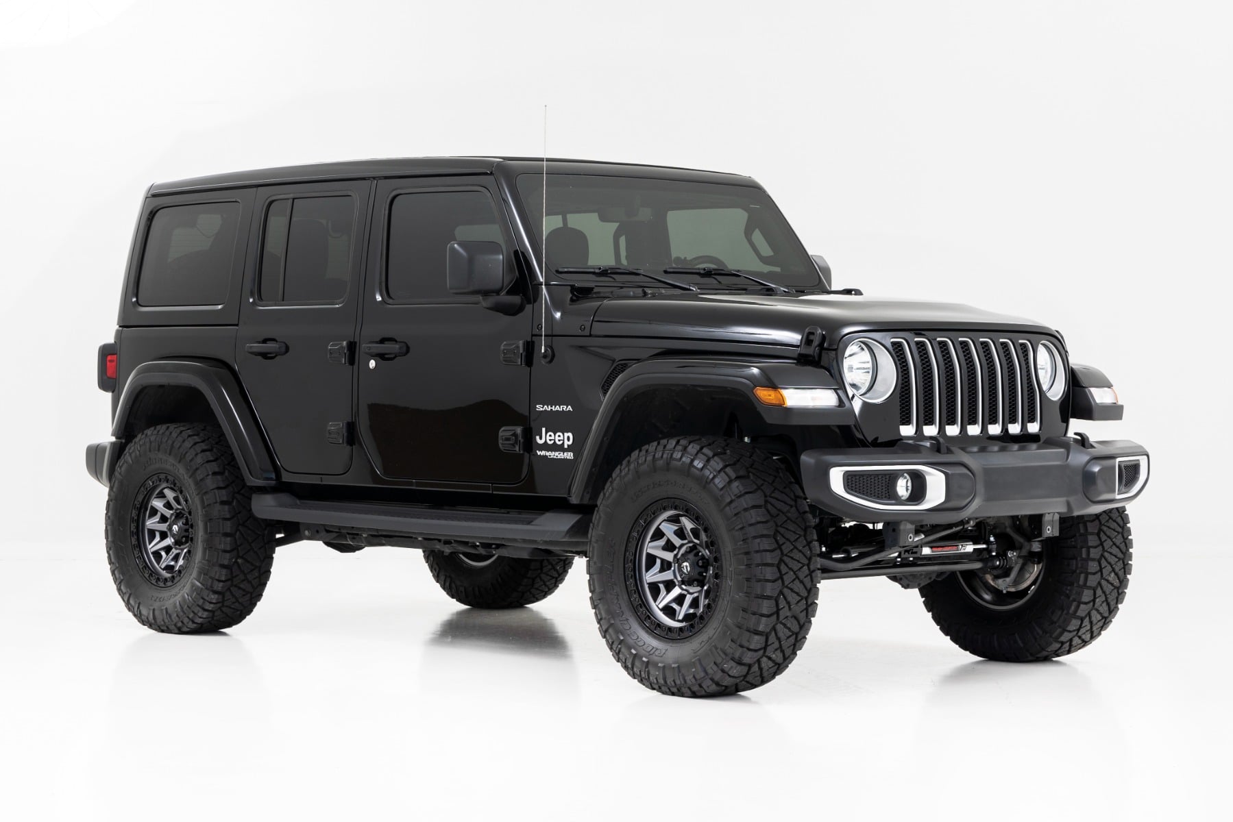 2.5 Inch Lift Kit Coils M1 Jeep Wrangler Unlimited Non-Rubicon 4WD (2024-2026) Rough Country