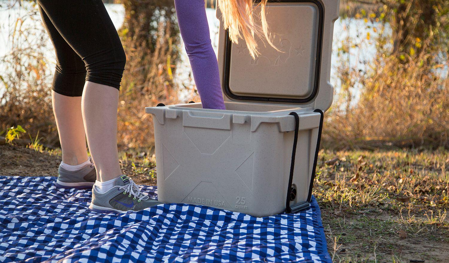 Rotomolded Hard Cooler