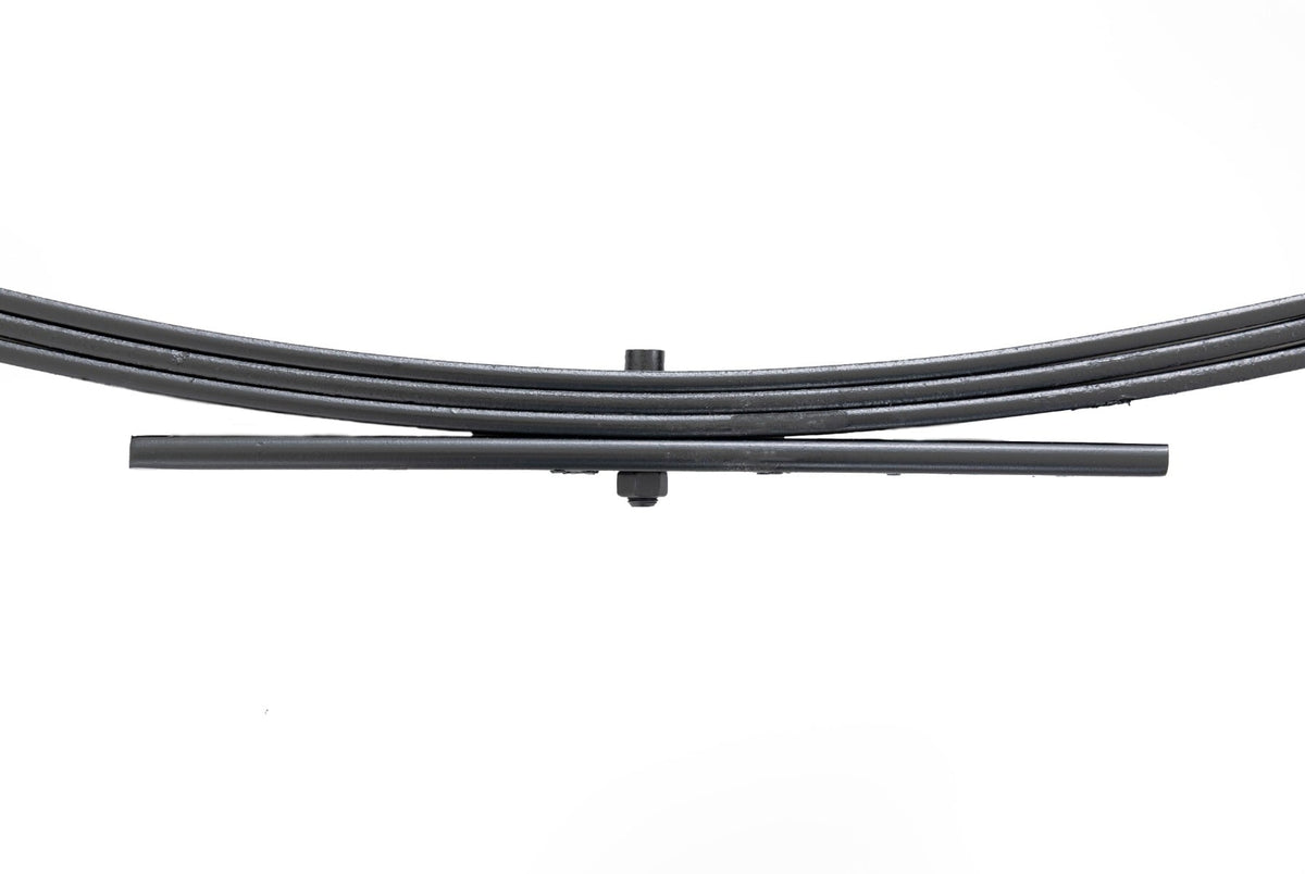 Front Leaf Springs 2.5 Inch Lift Pair Jeep Wrangler YJ 4WD (1987-1995) Rough Country