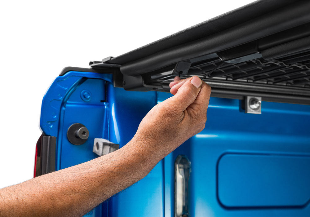 Revolver X4ts Hard Rolling Truck Bed Cover 2004-2015 Nissan Titan BAK