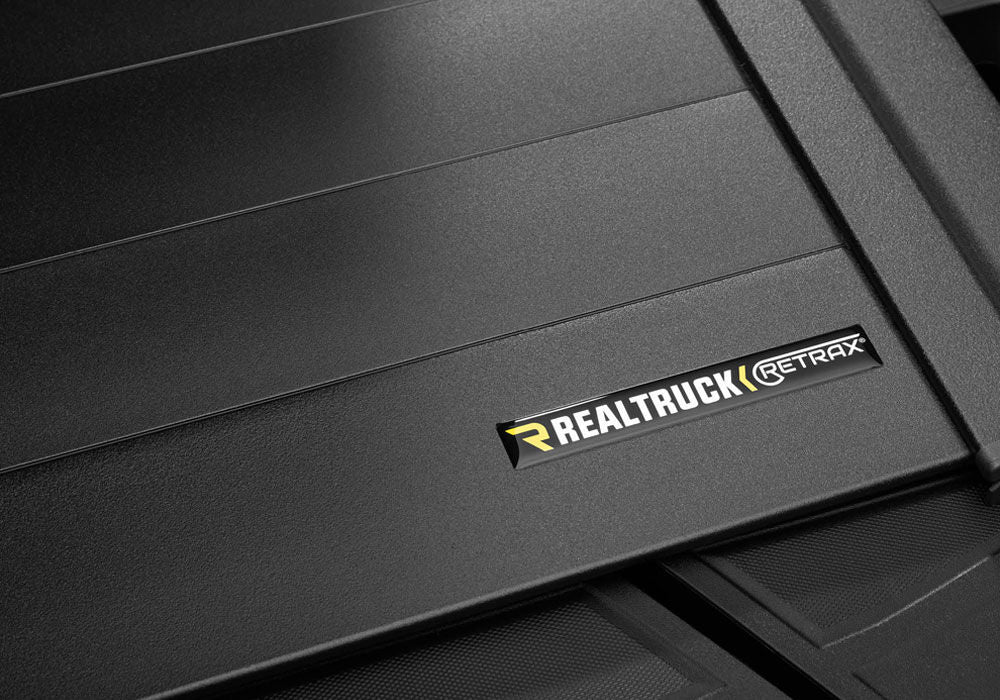 RetraxPRO MX Retractable Tonneau Cover Rugged Aluminum Construction Matte Black 2004-2024 Nissan Titan King Cab 6' 6 inch Bed with or without Utili-Track System without Stake Pockets