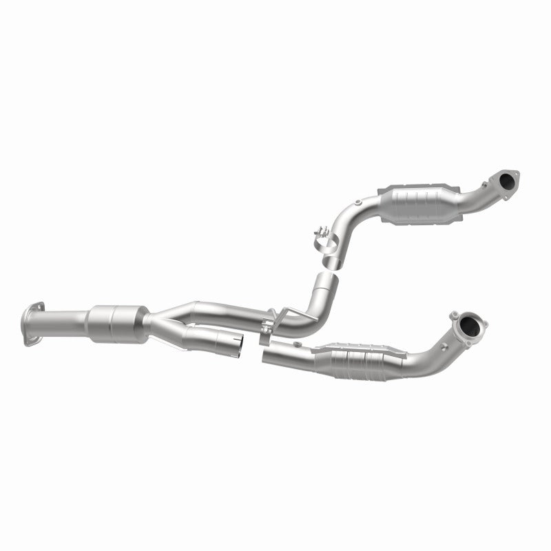 MagnaFlow Direct Fit Catalytic Converter 11-13 Chev Silverado 2500 HD/3500 HD 6.0L