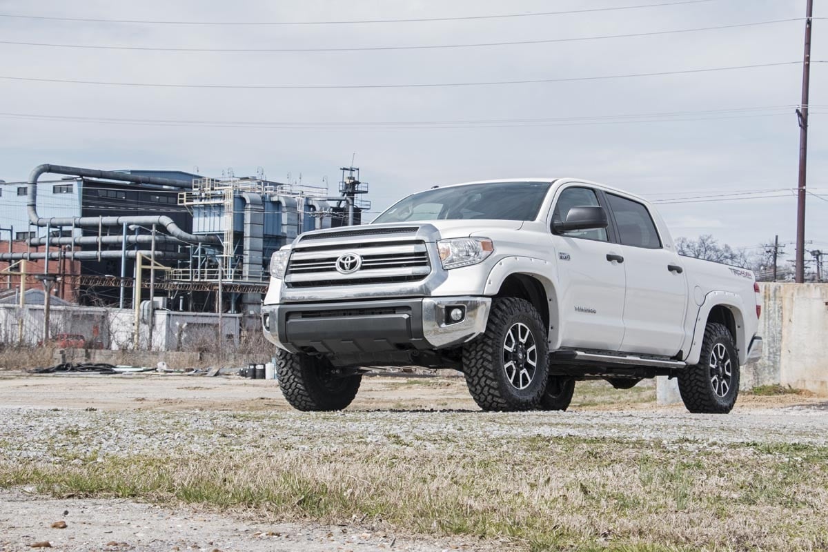 2.5-3 Inch Leveling Kit Toyota Tundra 4WD (2007-2021) Rough Country