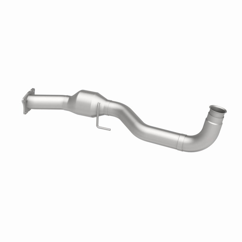 MagnaFlow Direct Fit Catalytic Converter01-05 GM Silv/Sierra 6.6L