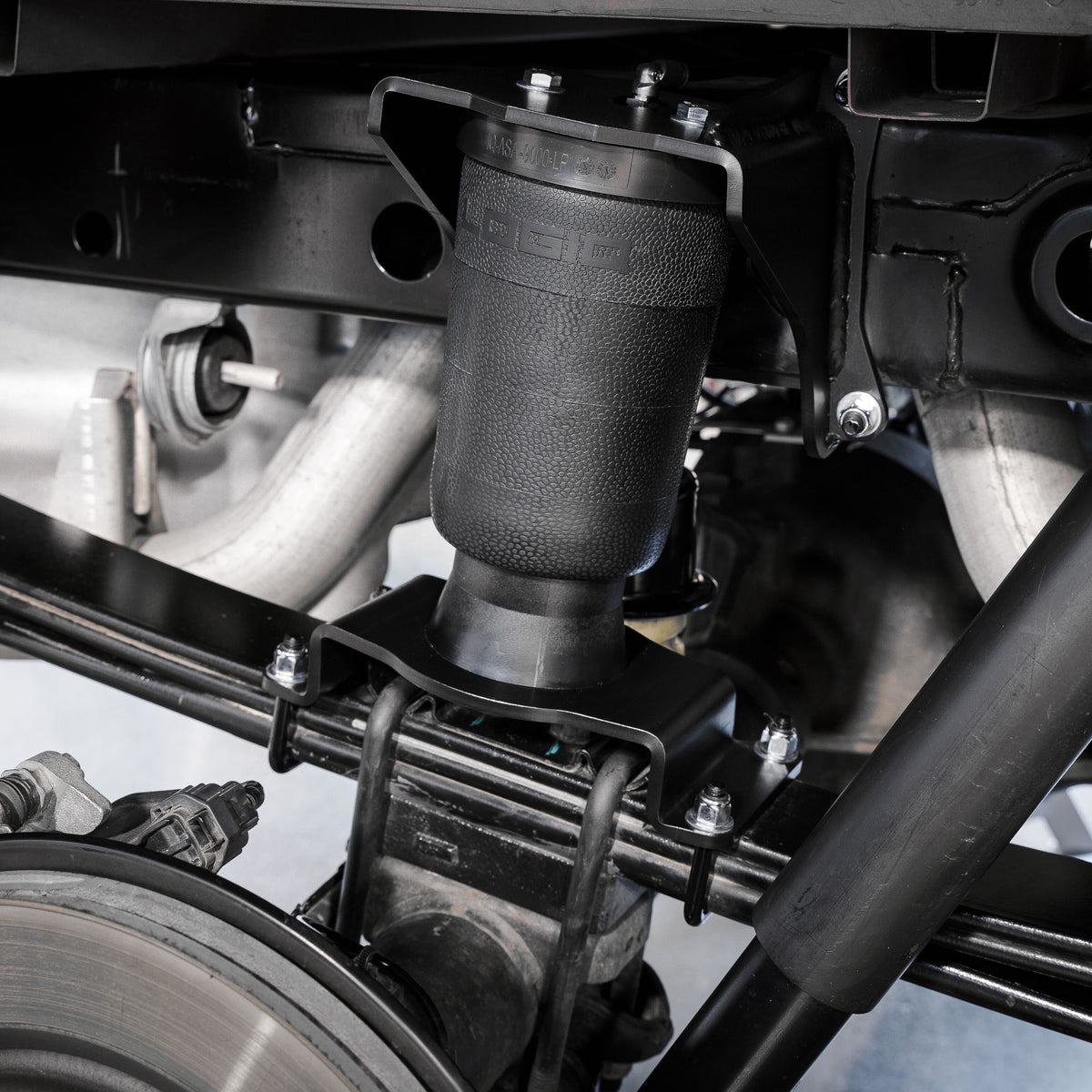 2015+ Ford F-150 Air Spring Kit LogiQ Suspension