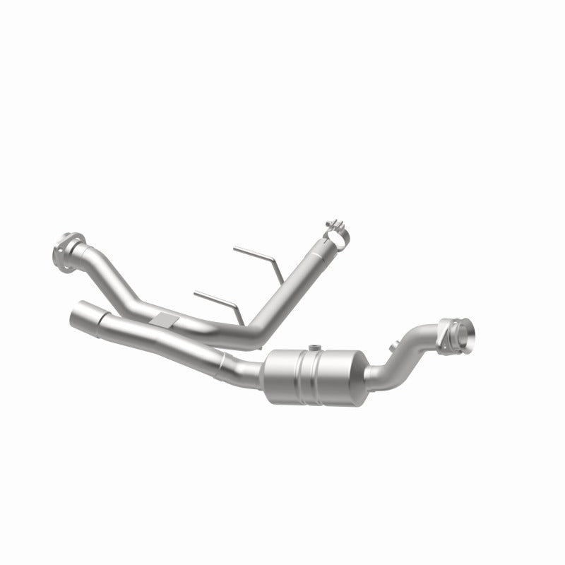 MagnaFlow Direct Fit Catalytic Converter 2017 F-150 3.5 OEM Underbody