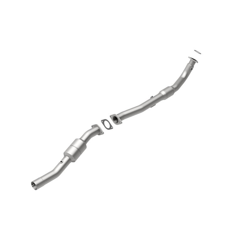 MagnaFlow Direct Fit Catalytic Converter 05 Silverado 2500HD 6.0L