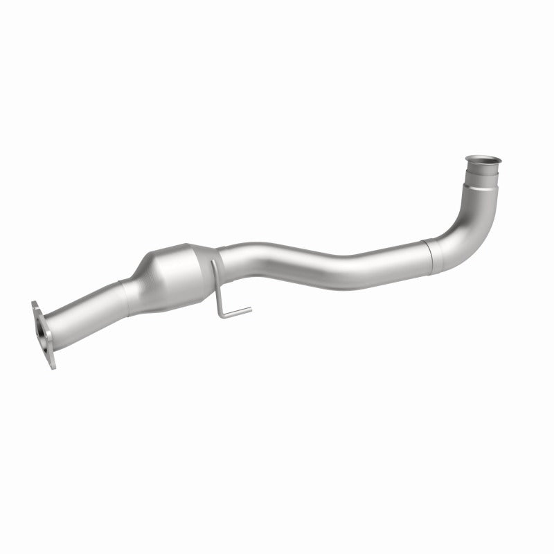 MagnaFlow Direct Fit Catalytic Converter01-05 GM Silv/Sierra 6.6L