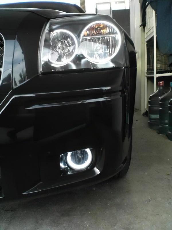 Oracle Chrysler 300 Base Touring 05-10 LED Fog Halo Kit - ColorSHIFT