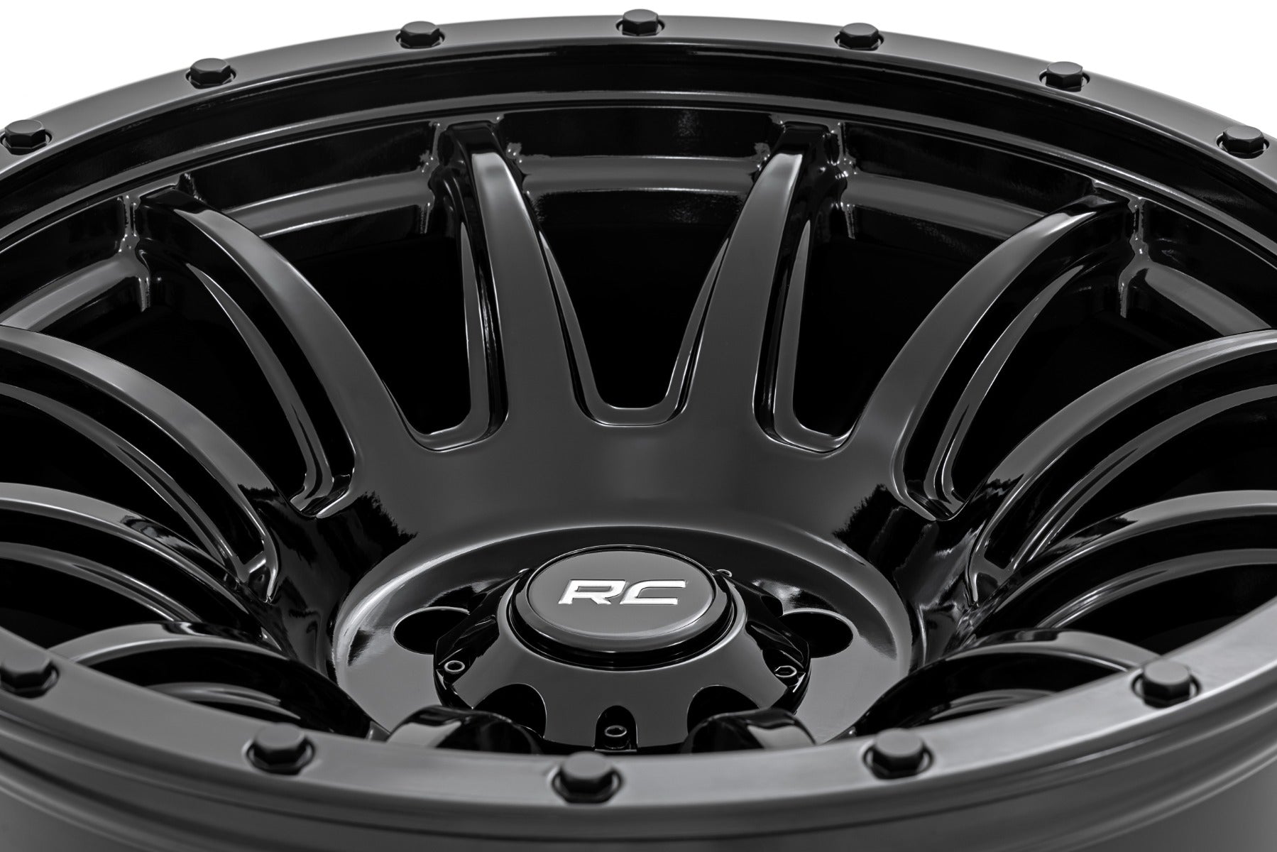 90 Series Wheel One-Piece Gloss Black 20x9 6x5.5 -12mm Rough Country