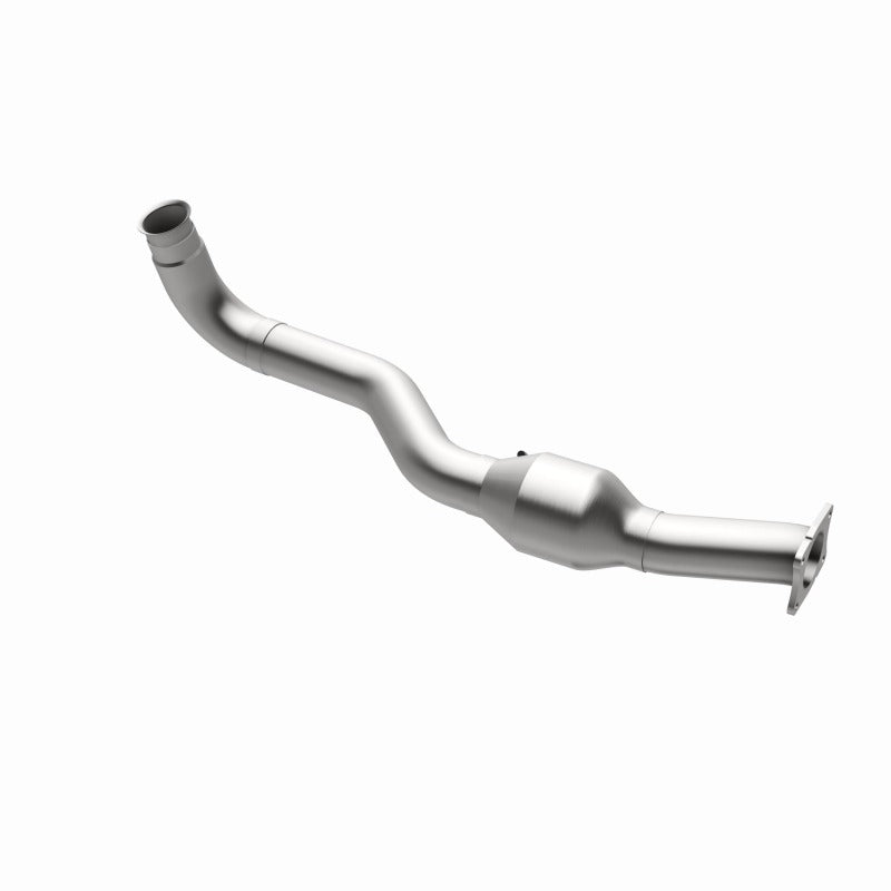 MagnaFlow Direct Fit Catalytic Converter01-05 GM Silv/Sierra 6.6L