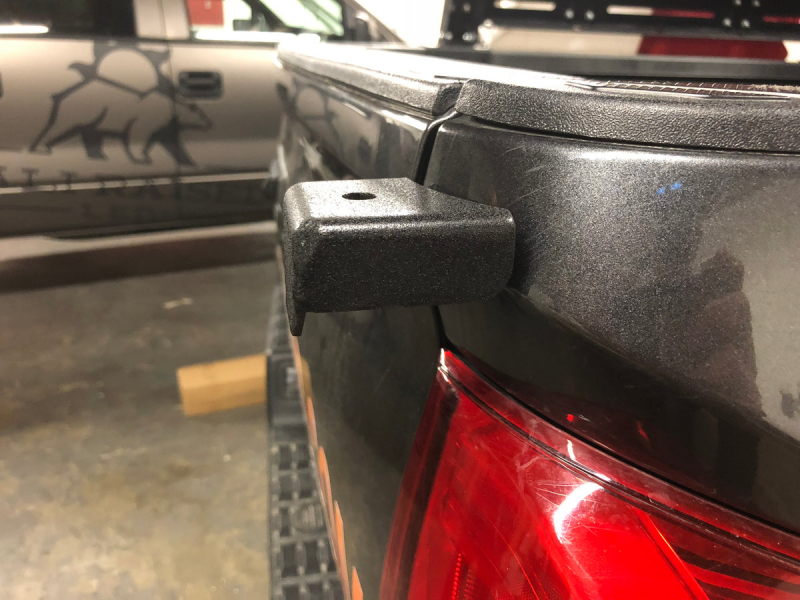 Cali Raised 2016-2023 Toyota Tacoma Bed Accessory Mount - Driver