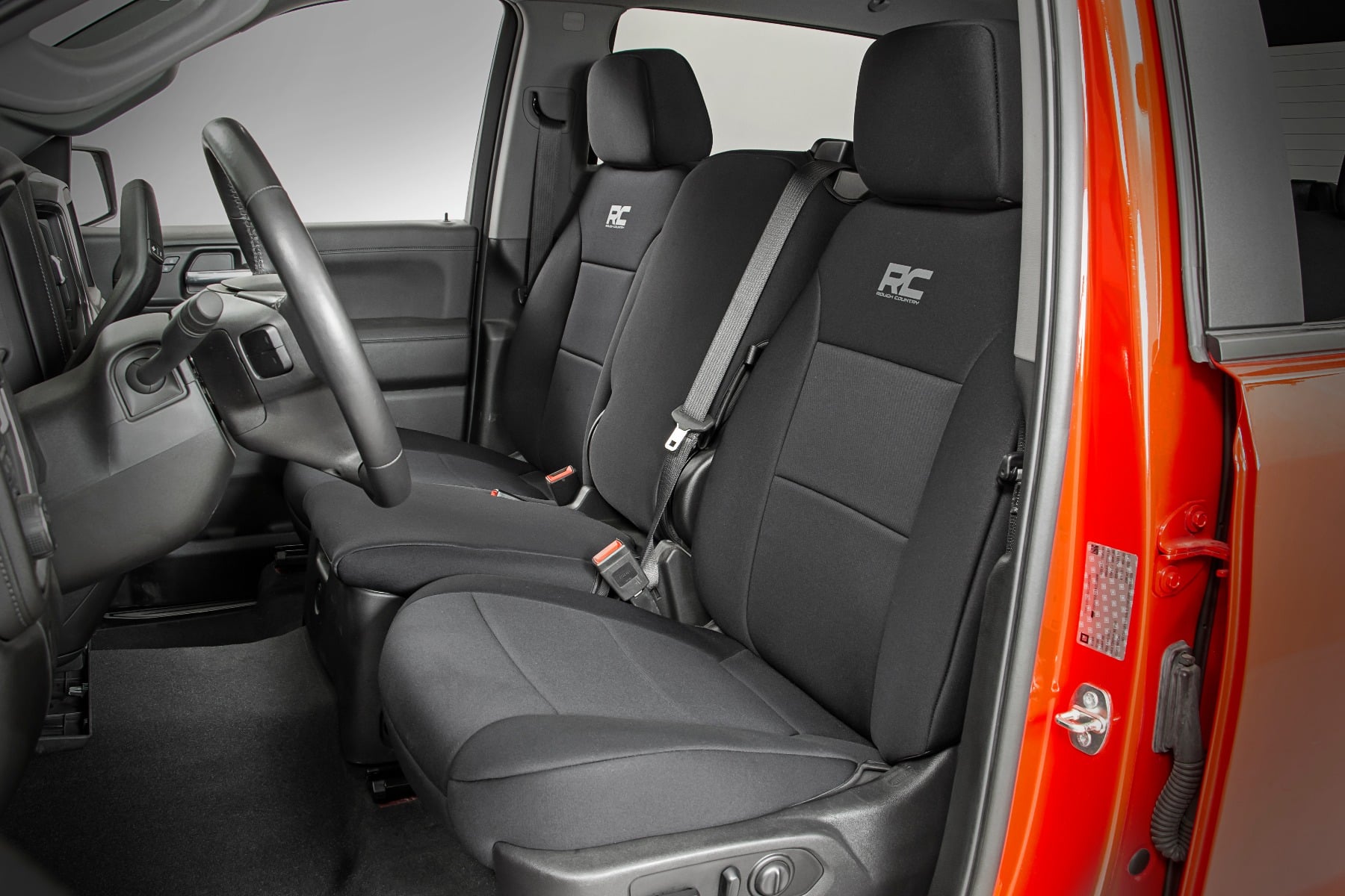 Seat Covers FR 40/40/20 & RR Arm Rest Chevy/GMC Sierra 1500 (19-26)/Silverado 1500 (19-26) Rough Country