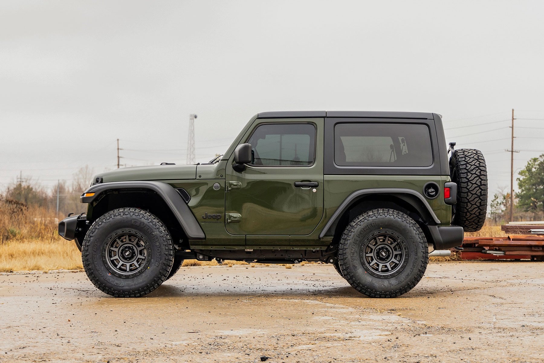 3.5 Inch Lift Kit C/A Drop Front D/S M1 Jeep Wrangler JL 4WD (24-26) Rough Country