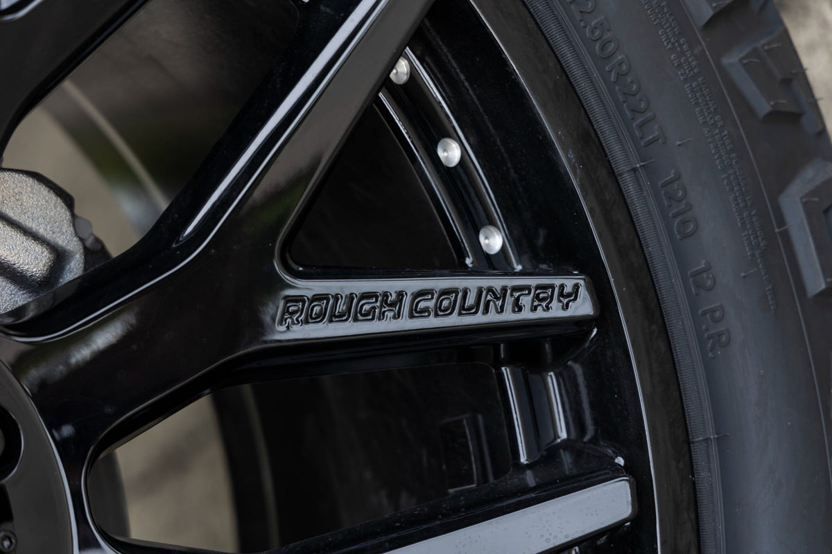 95 Series Wheel One-Piece Gloss Black 22x10 Rough Country