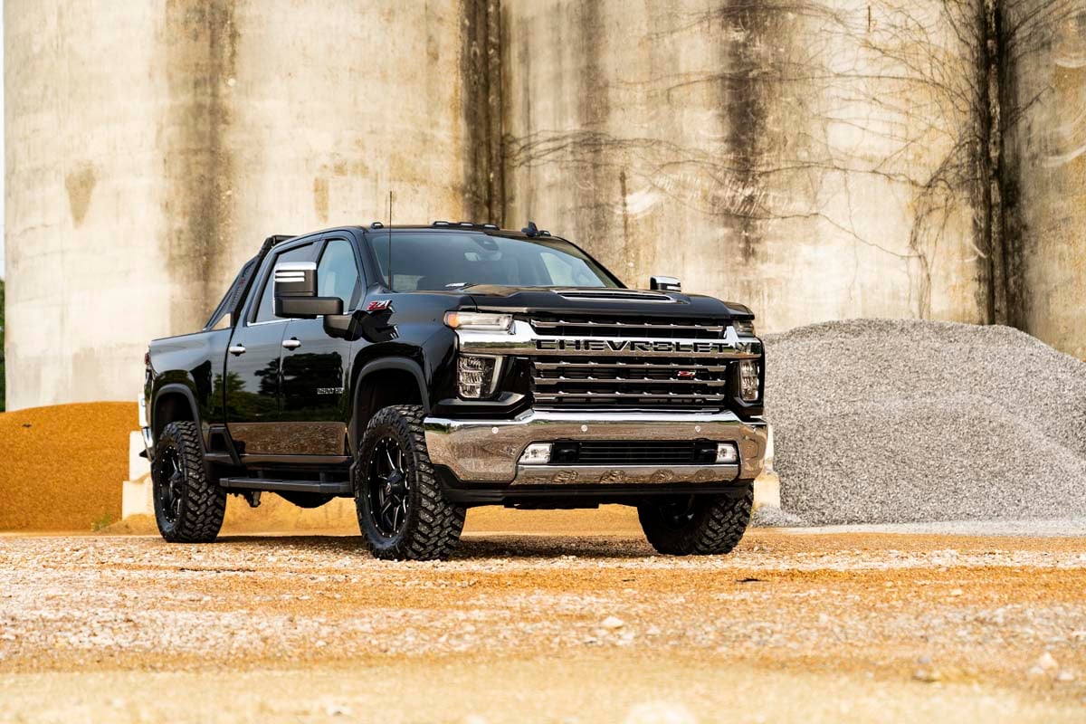 1.5-2 Inch Leveling Kit M1 Silverado/Sierra 2500HD/3500HD (20-26) Rough Country