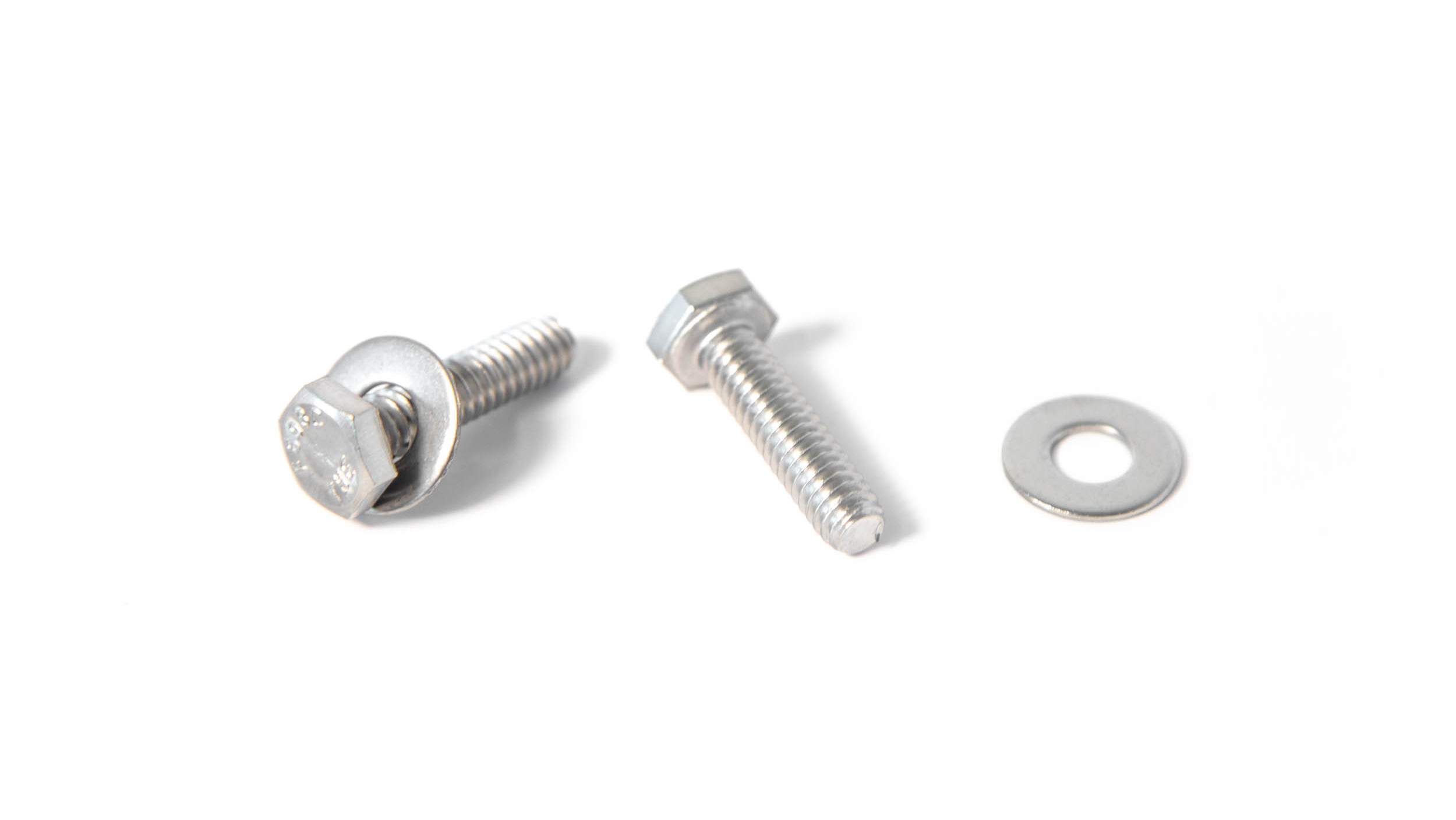 1/4 inch hex head bolt and washer, ideal for securing offroad vehicle parts and accessories. Durable and reliable hardware.