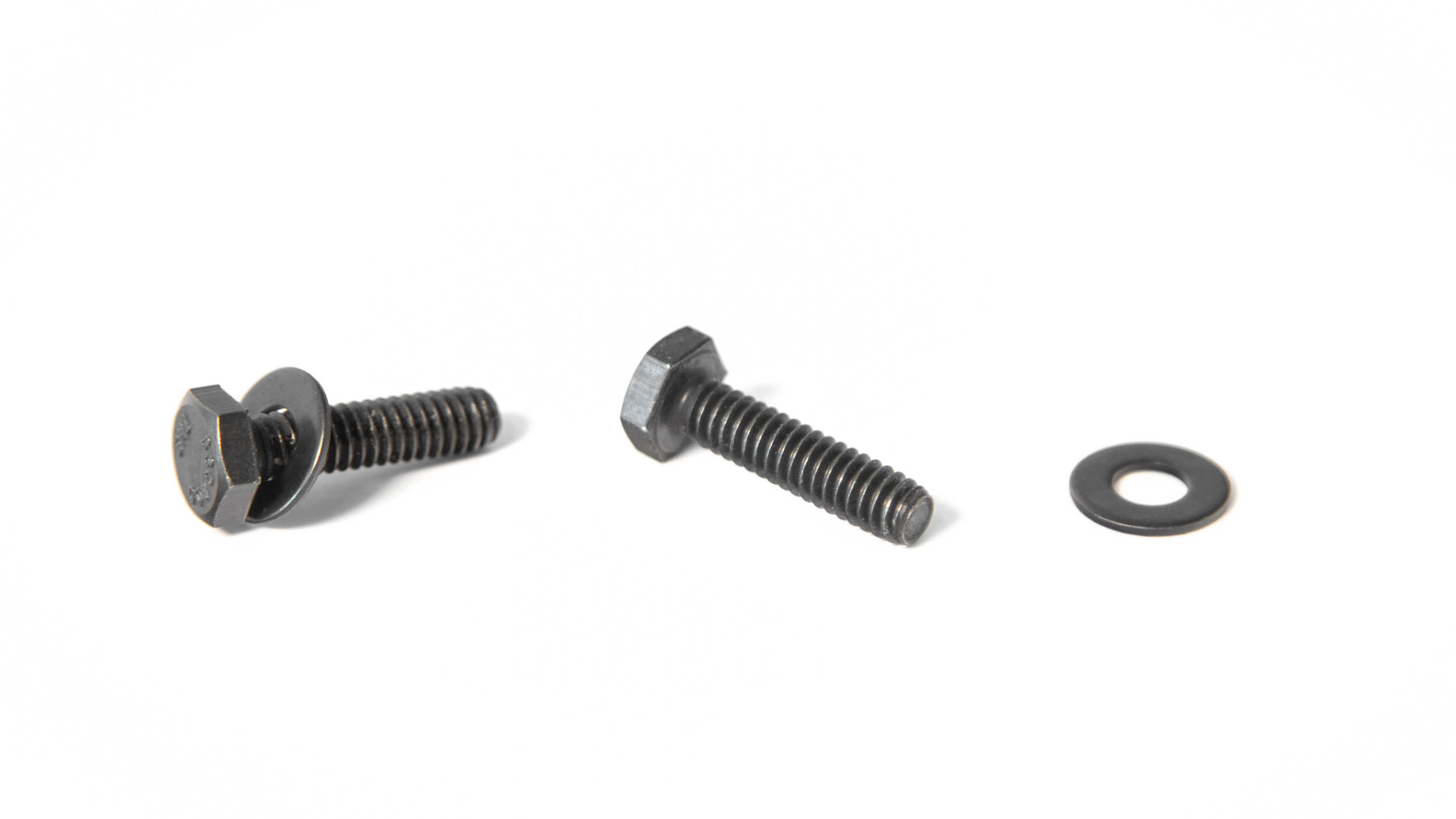 1/4 inch hex head bolt and washer set, ideal for securing truck and offroad vehicle components. Durable and reliable hardware.