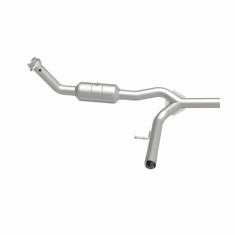 MagnaFlow Direct Fit Catalytic Converter F-150 04-06 8 4.6L