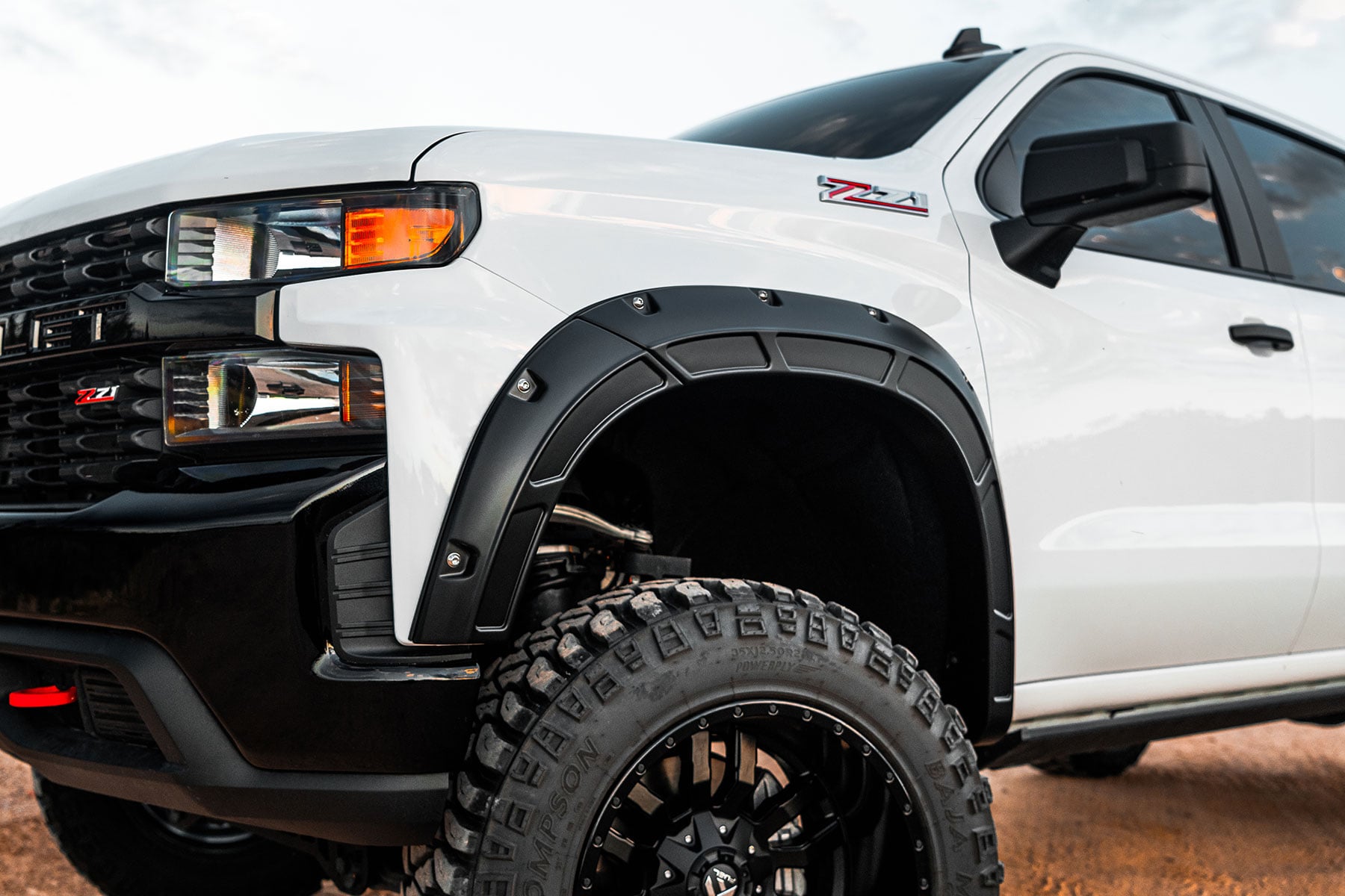 Fender Flares Defender Chevy Silverado 1500 2WD/4WD (2019-2026) Rough Country