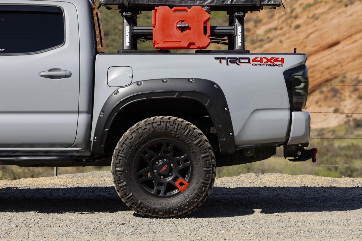 Fender Flares Defender Toyota Tacoma (2016-2023) Rough Country