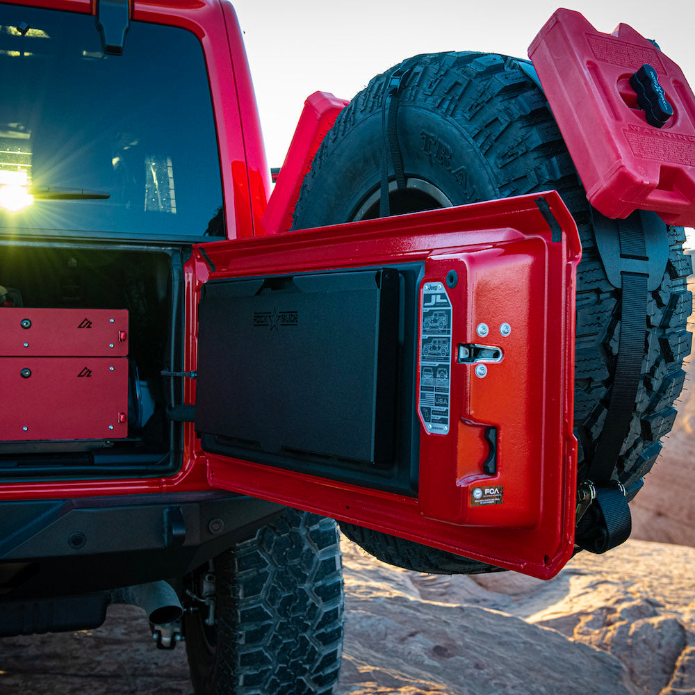 Trail Tailgate Table