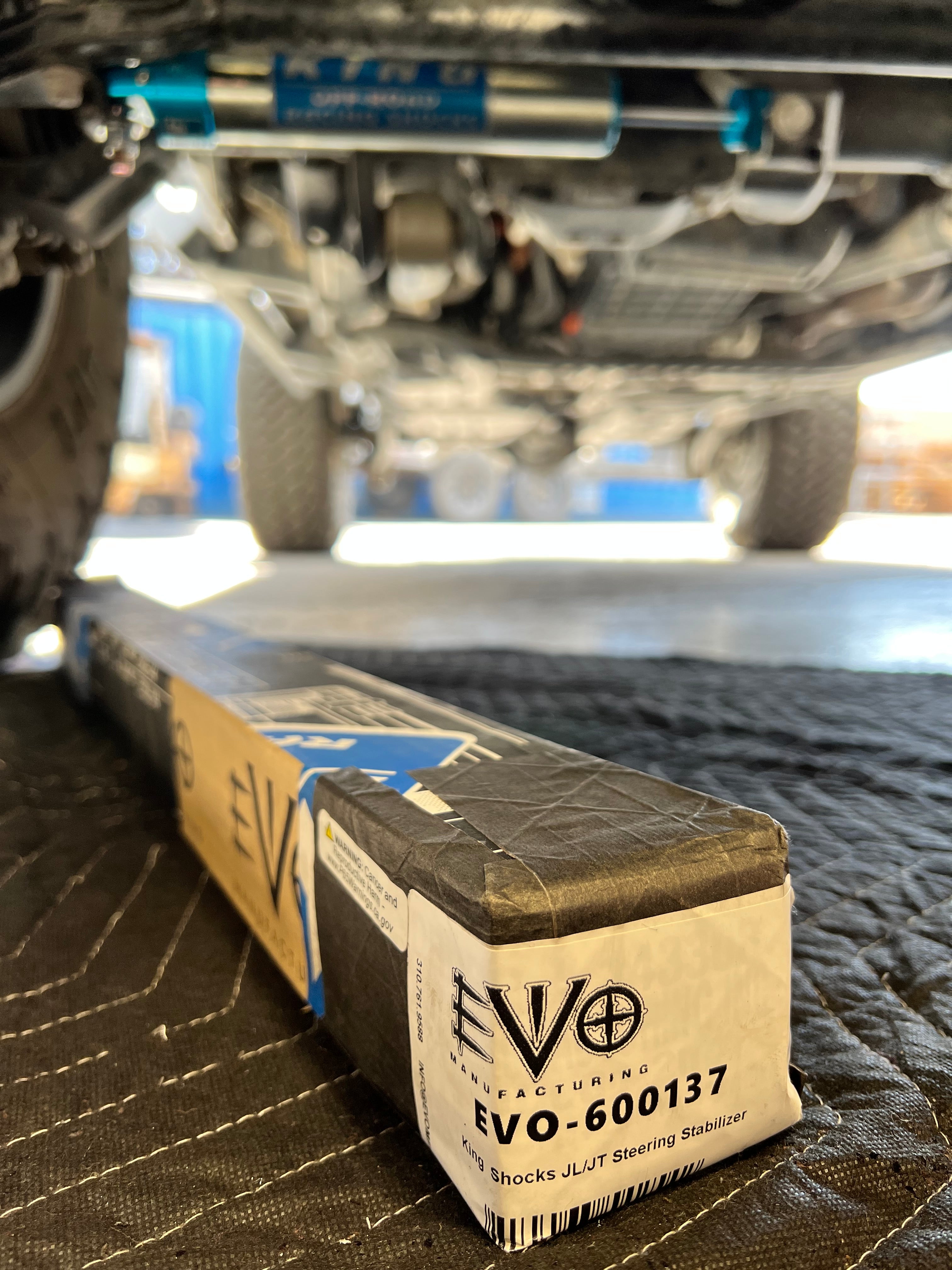King Shocks Steering Stabilizer FOR JL/JT