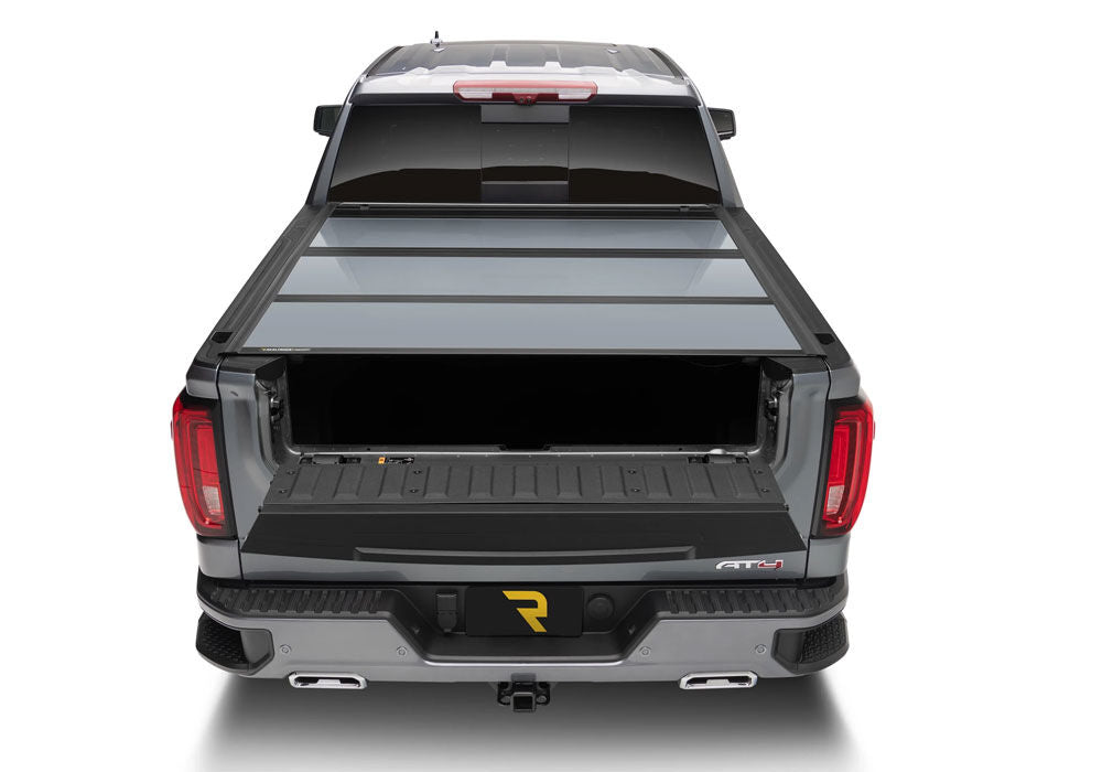 Tonneau Cover Fusion 2014-2015 Silverado/Sierra 5 Foot 9 Inch Bed Victory Red UnderCover