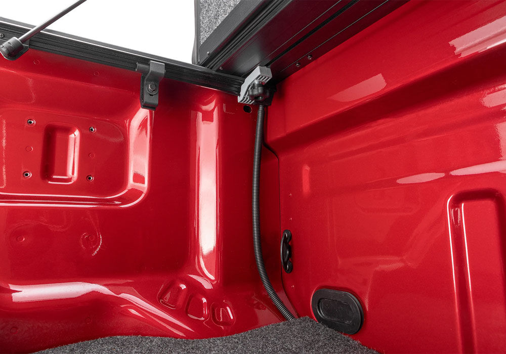 Tonneau Cover Fusion 2017-2020 Ford F-250/350 6 Foot 10 Inch Bed White Gold UnderCover