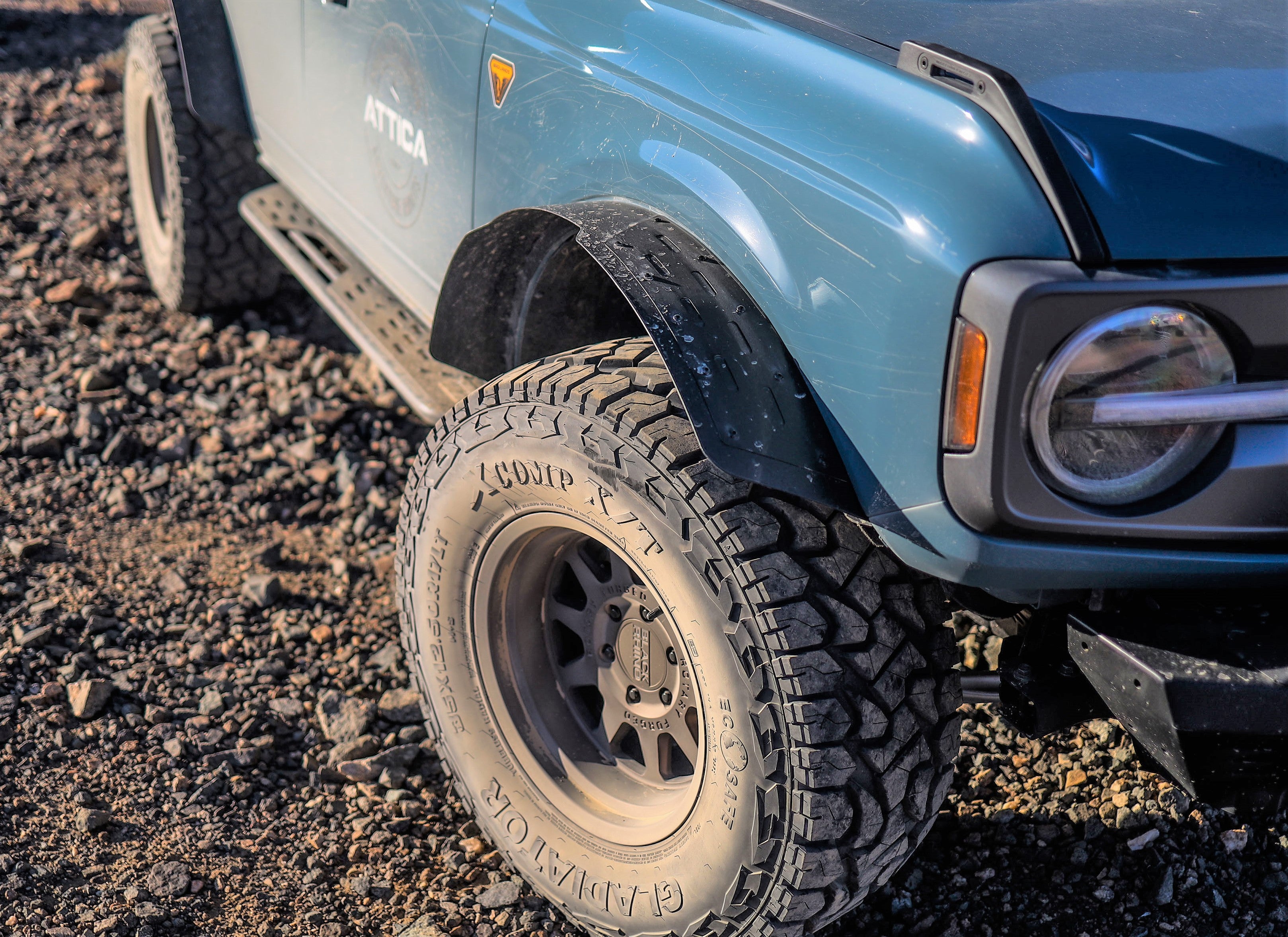ATTFB01H101-BX-F_2023-05-22_Front Fender Flares_007.jpg