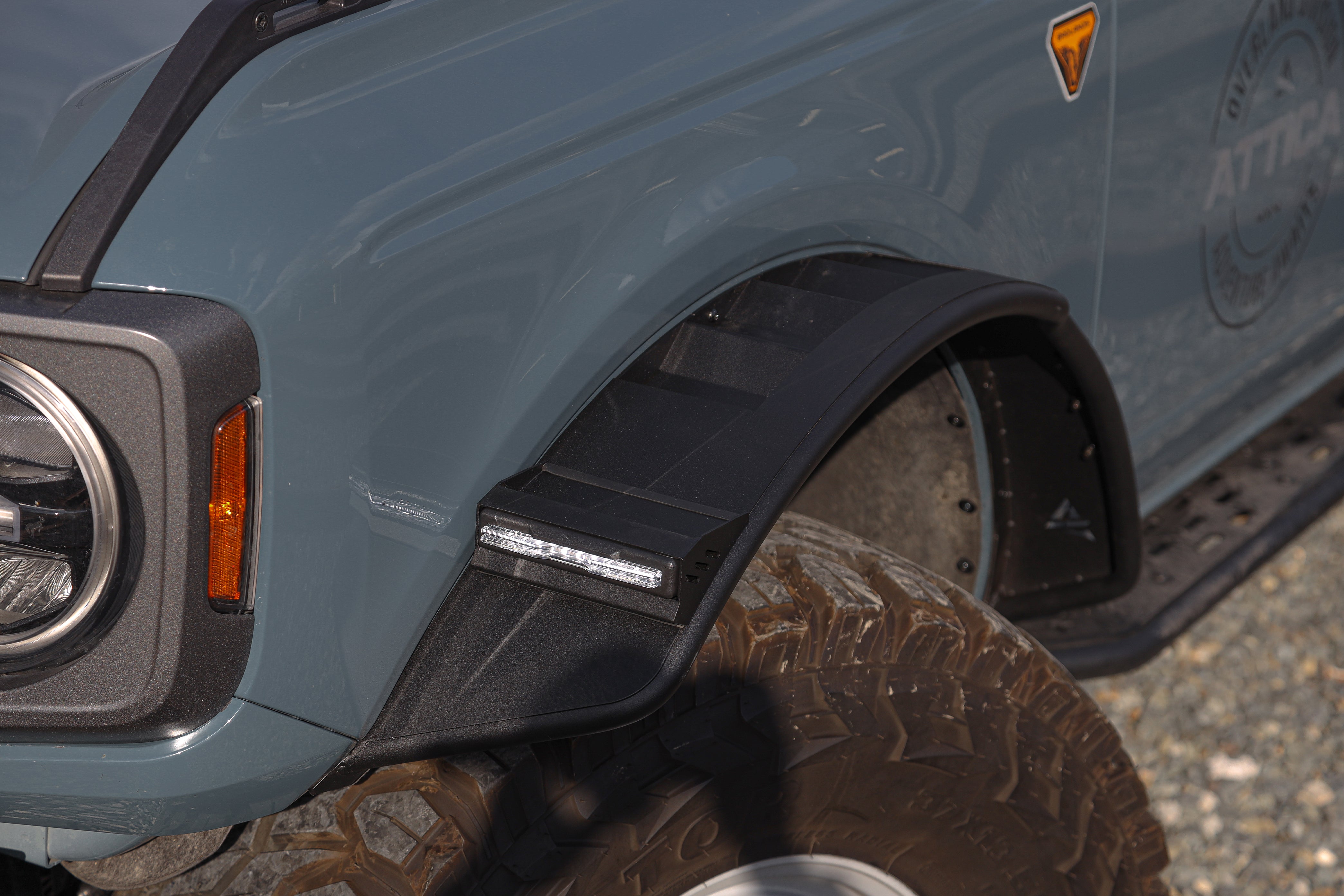 ATTFB01H102-BX-F_Attica_Front Fender Flares_08.jpg
