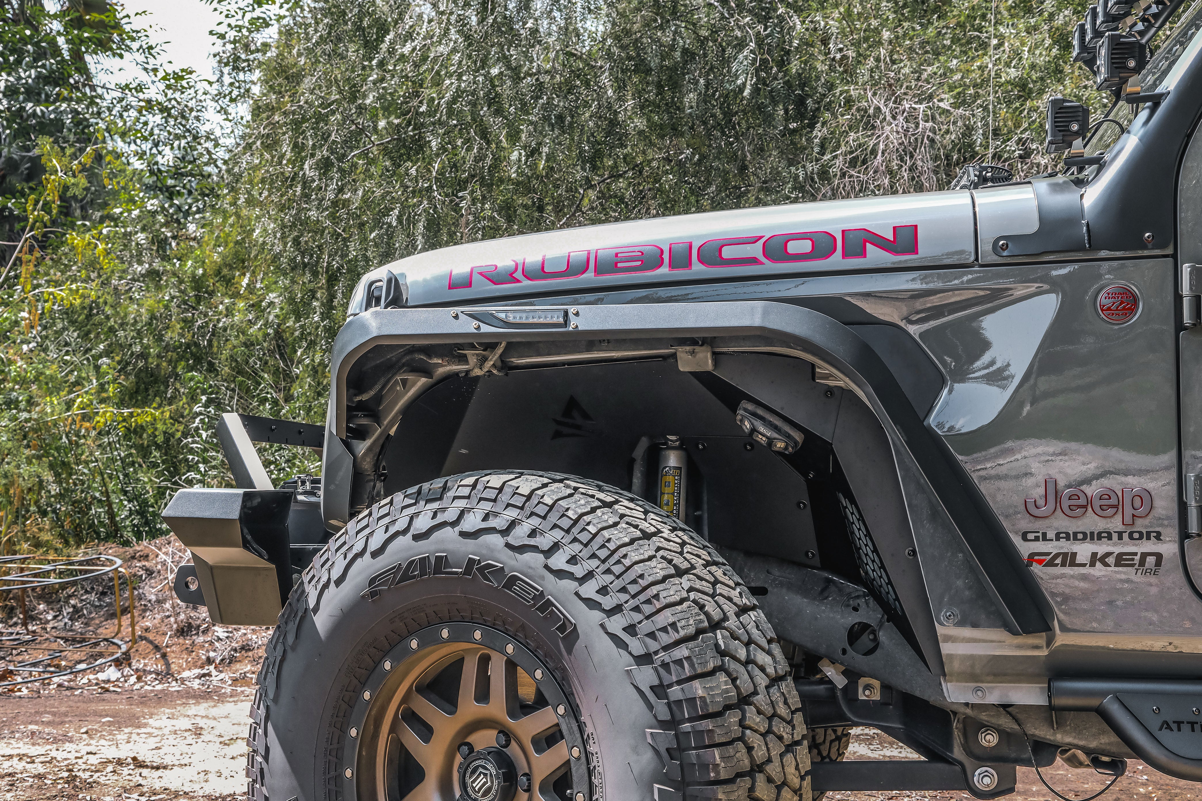 ATTJT01G102-BX_Attica_ Fenders_002.jpg